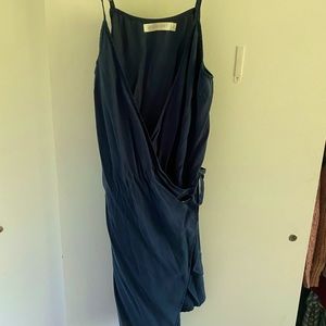 Navy tie up dress size large